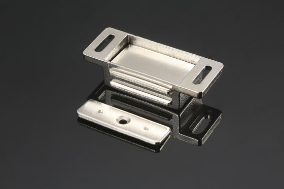Hardware que cabe de la puerta de la oficina del OEM, cierre magnético antiusura del empuje